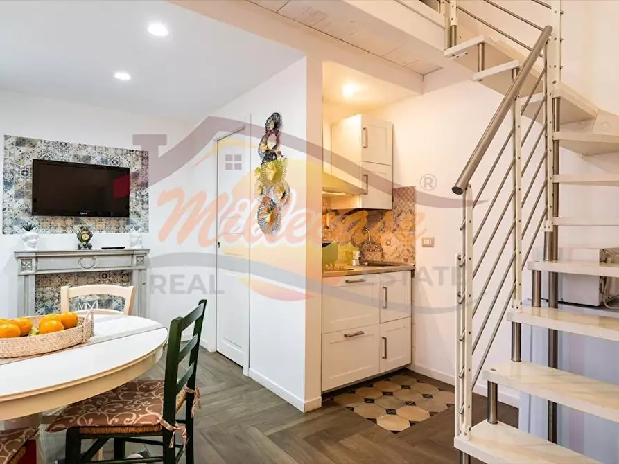 Immagine 27 di Trilocale in vendita  in PRESSI CORSO MATTEOTTI a Siracusa