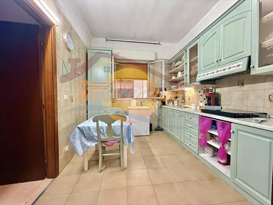 Immagine 9 di Quadrilocale in vendita  in Via Rapisardi a Siracusa