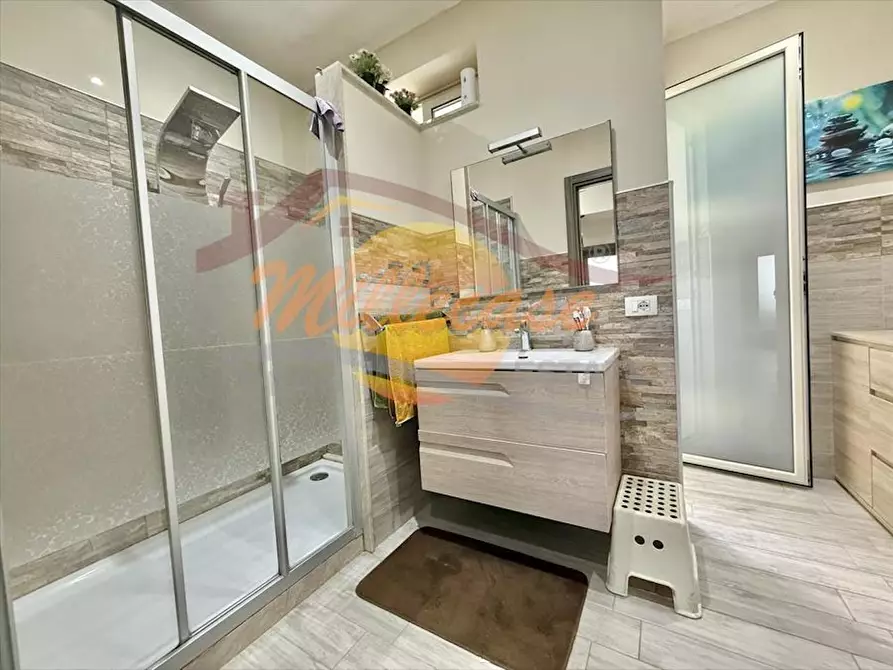 Immagine 11 di Quadrilocale in vendita  in VIA GRAMMICHELE a Siracusa