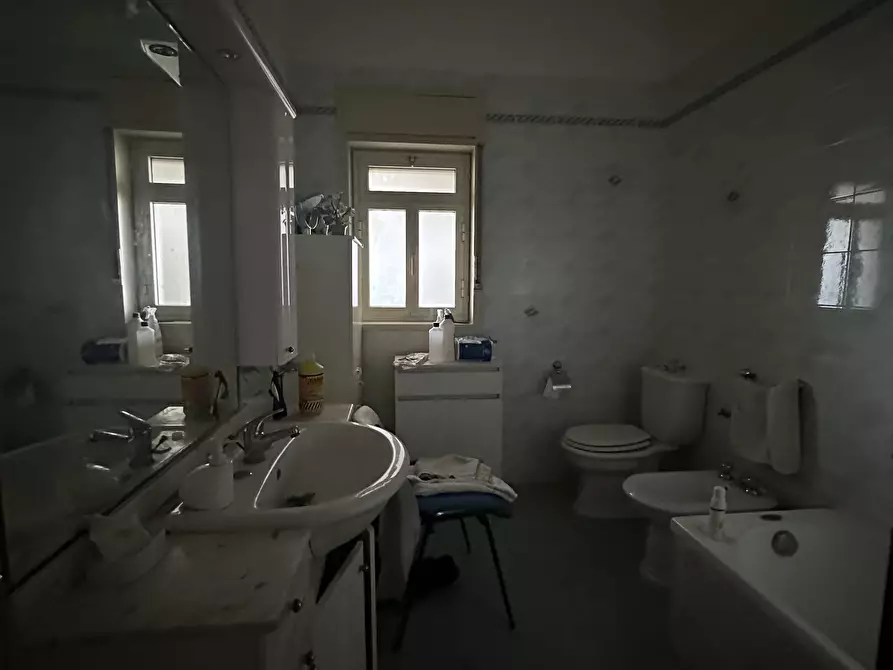 Immagine 24 di Villa in vendita  in Via Franca Maria Gianni a Siracusa