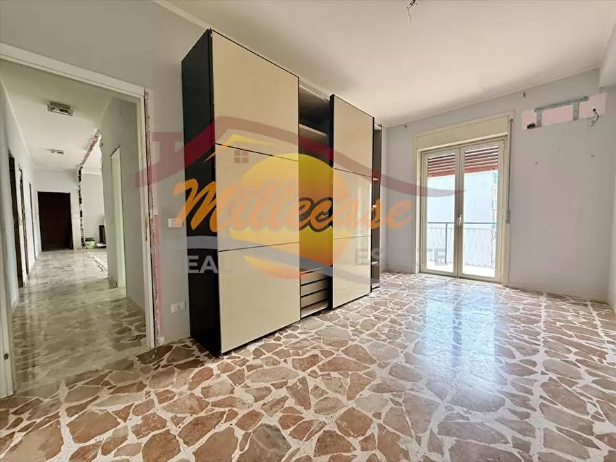 Immagine 2 di Pentalocale in vendita  in Via Monte Bianco a Siracusa