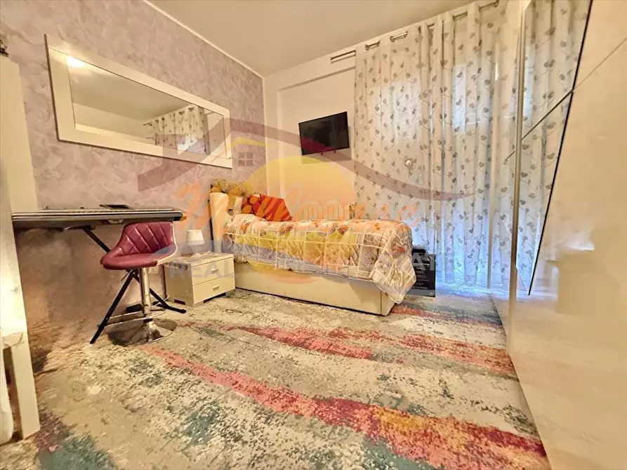 Immagine 13 di Appartamento in vendita  in Viale dei Comuni a Siracusa