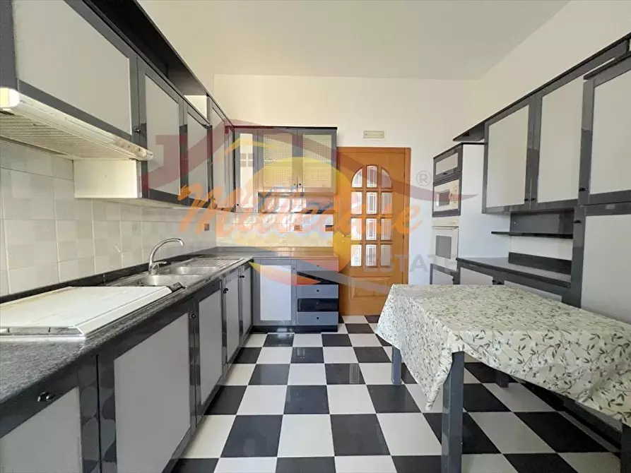 Immagine 10 di Pentalocale in vendita  in VIALE SANTA PANAGIA a Siracusa