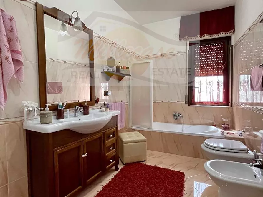 Immagine 12 di Quadrilocale in vendita  in VIA NOVELLI a Siracusa