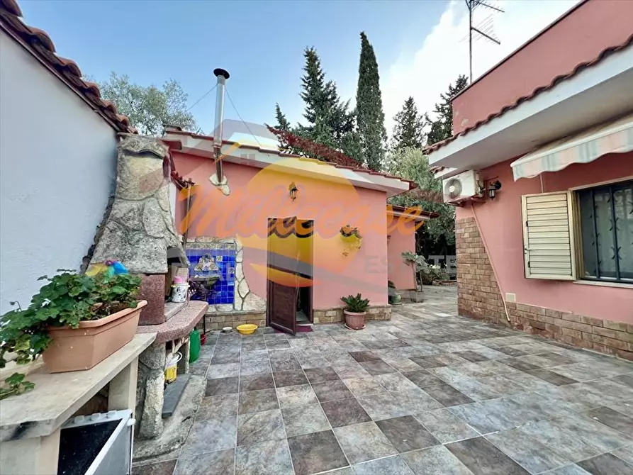 Immagine 9 di Villa in vendita  in Via Luigi Maria Monti a Siracusa