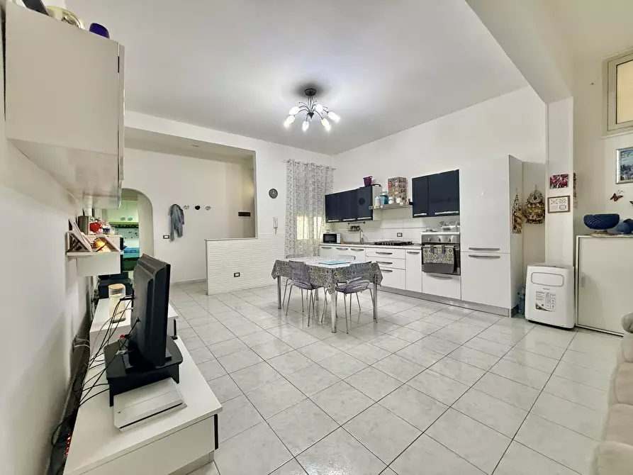 Immagine 22 di Trilocale in affitto  in VIALE ZECCHINO a Siracusa