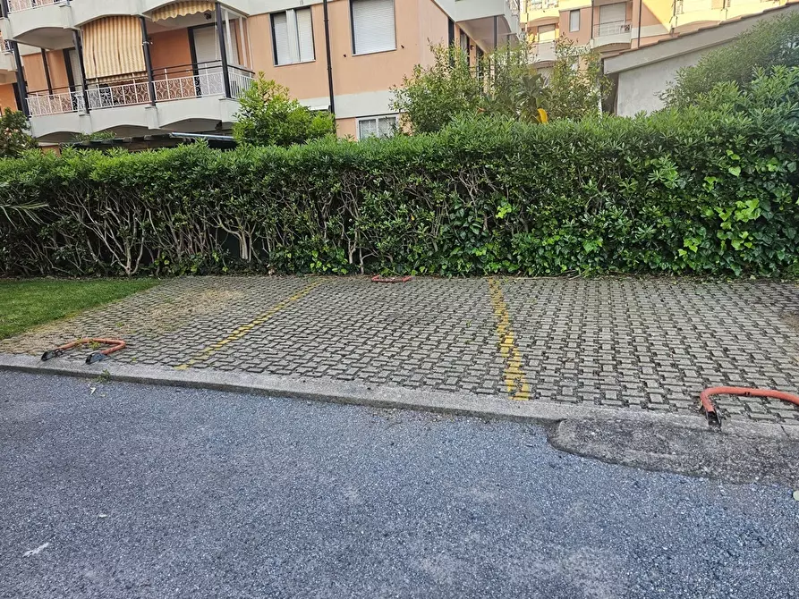 Immagine 35 di Trilocale in vendita  in Via Aurelia 84 a San Bartolomeo Al Mare
