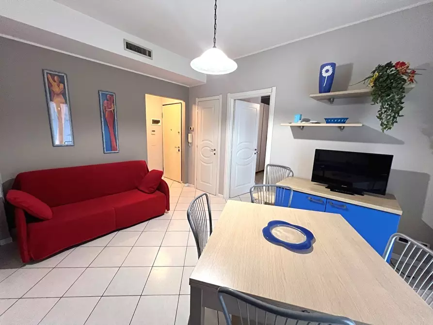 Immagine 23 di Bilocale in affitto  in Via Lungofiume 12 a San Bartolomeo Al Mare