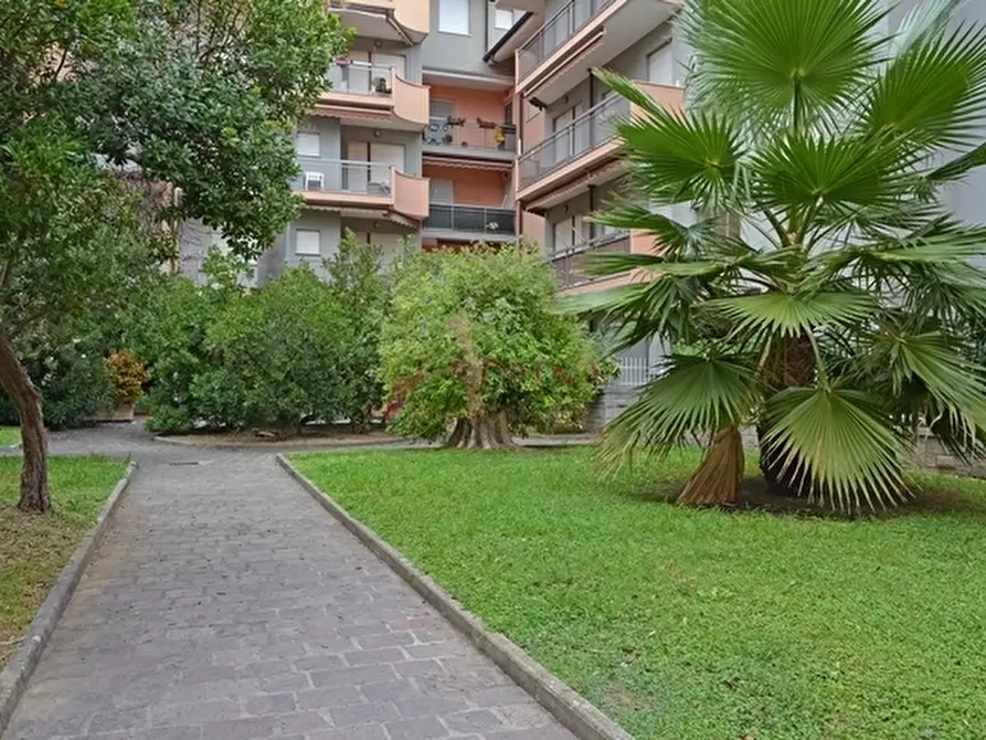 Immagine 11 di Trilocale in vendita  in Viale Europa a San Bartolomeo Al Mare