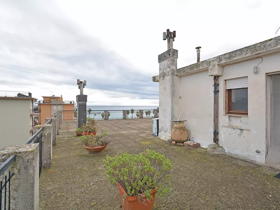 Immagine 21 di Monolocale in vendita  in Via Aurelia 205 a San Bartolomeo Al Mare