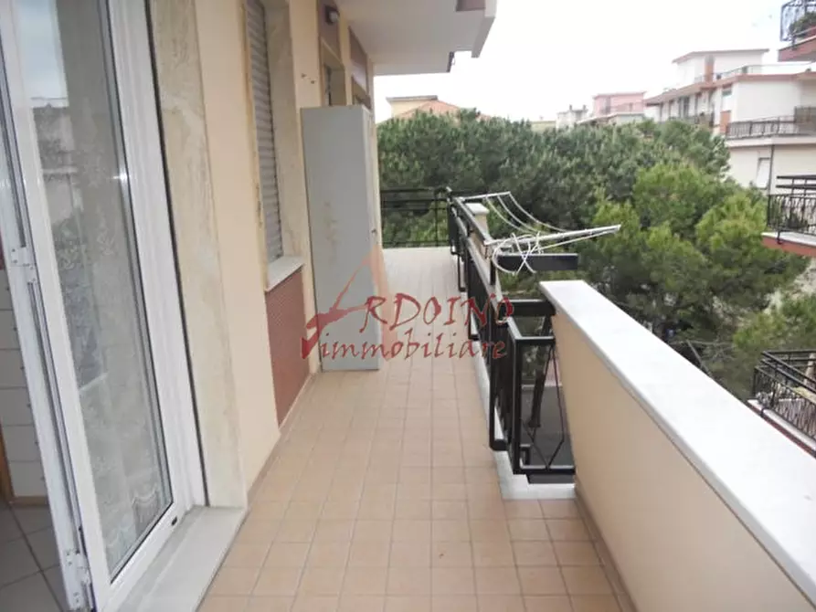 Immagine 18 di Trilocale in affitto  in Via della Torre 9 a San Bartolomeo Al Mare