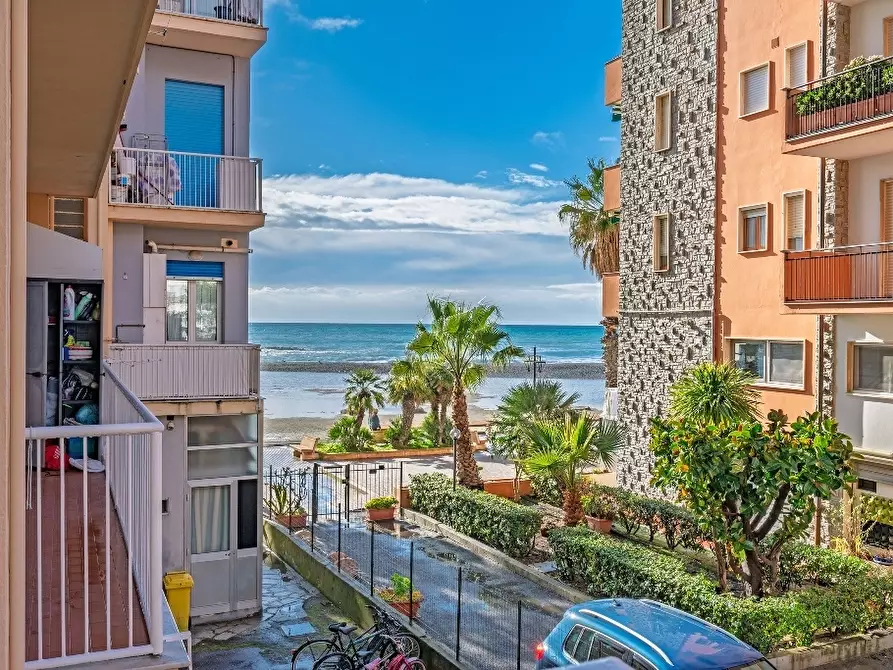 Immagine 1 di Bilocale in affitto  in Via Malta 46 a San Bartolomeo Al Mare