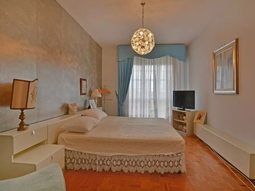 Immagine 16 di Attico in vendita  in Via Roma a San Bartolomeo Al Mare