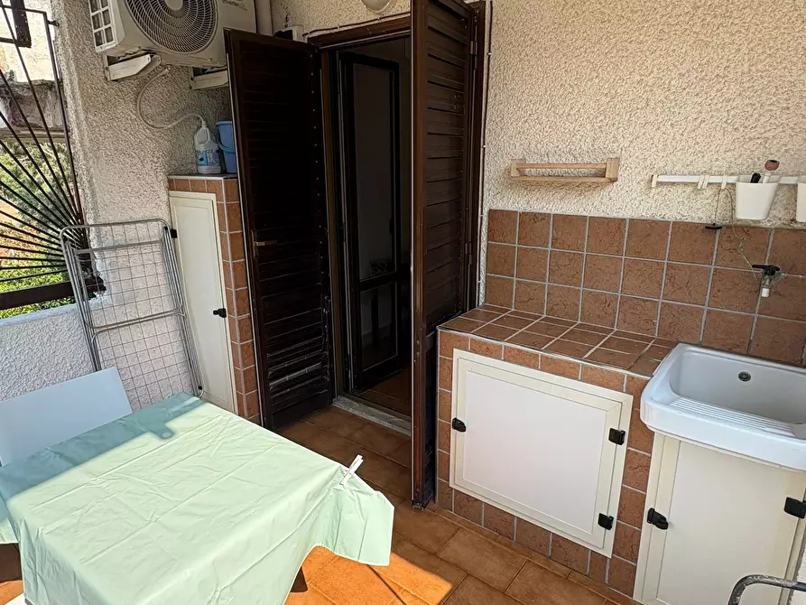 Immagine 9 di Bilocale in vendita  in Viale Campetto Bianco 5 a Lamezia Terme