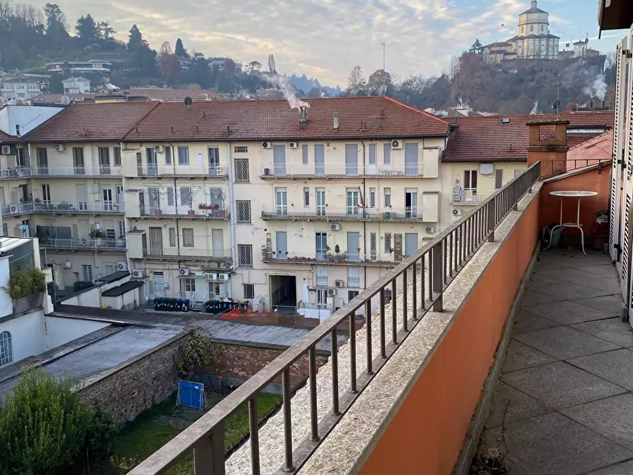 Immagine 17 di Attico in affitto  in VIA COSMO 6 a Torino