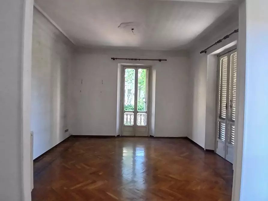Immagine 10 di Pentalocale in affitto  in Via Matteo Pescatore 2 a Torino