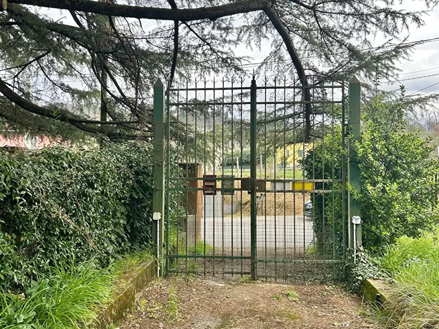 Immagine 10 di Casa bifamiliare in vendita  a Sarzana