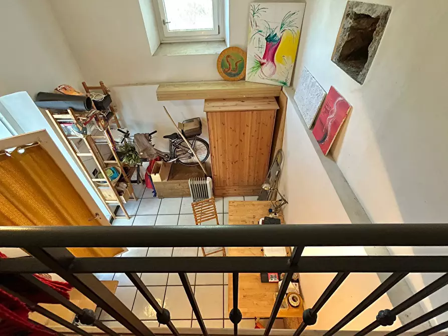 Immagine 30 di Pentalocale in vendita  a Sarzana