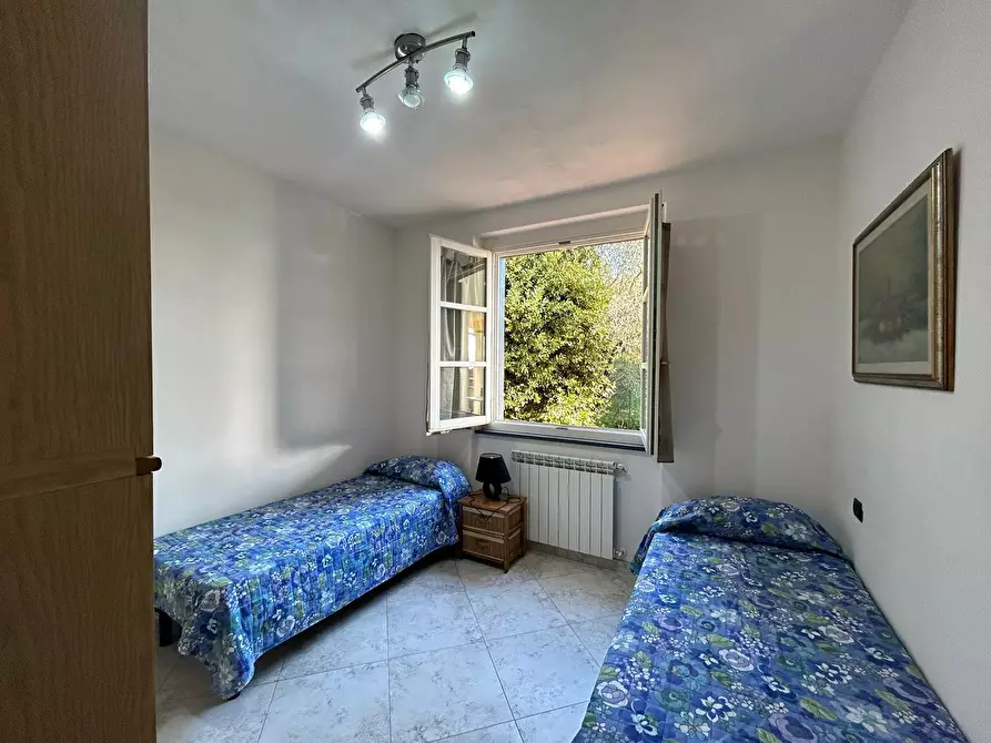 Immagine 25 di Casa indipendente in vendita  a Sarzana