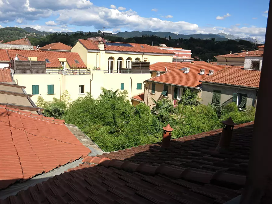 Immagine 16 di Attico in vendita  a Sarzana