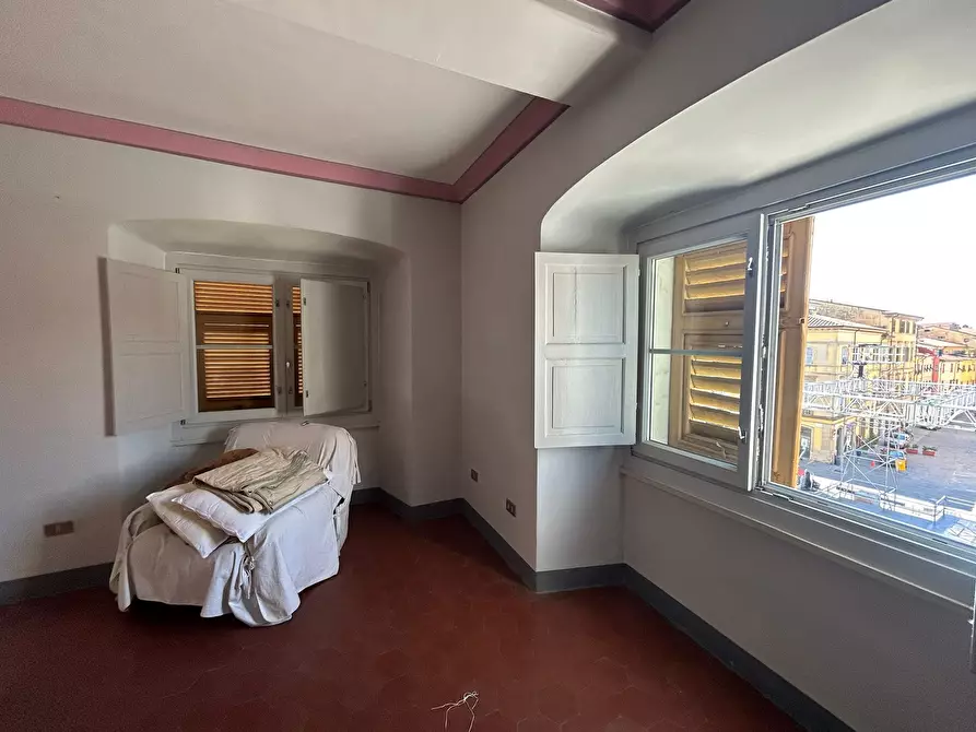 Immagine 19 di Quadrilocale in vendita  a Sarzana