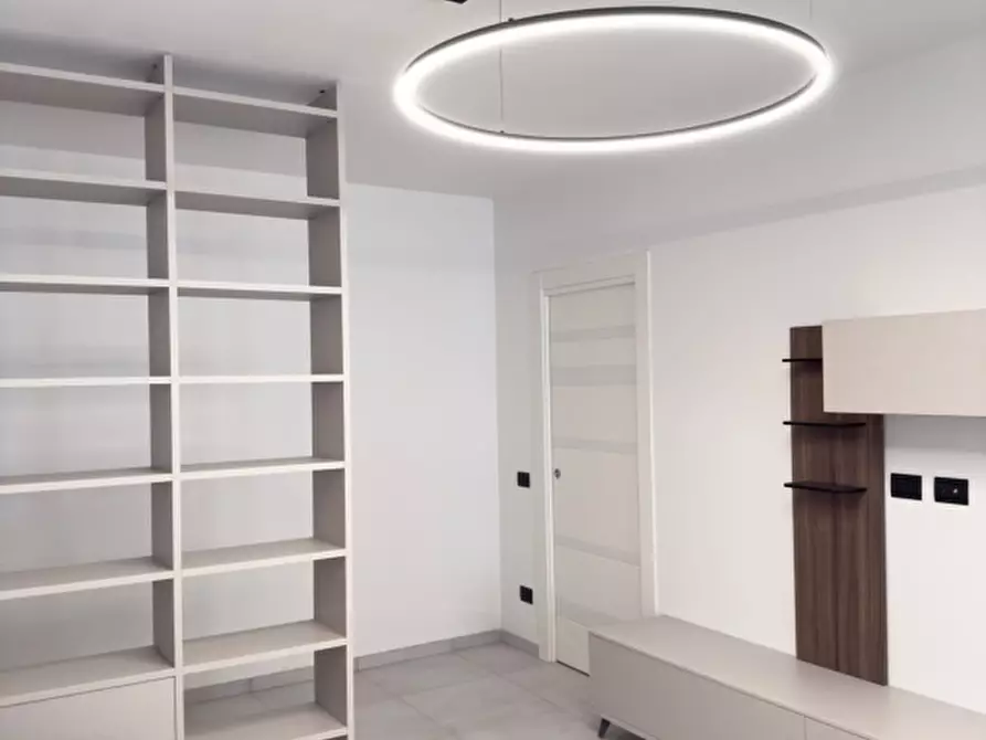 Immagine 5 di Quadrilocale in affitto  in Via Brigata Partigiana Ugo Muccini 10 a Sarzana