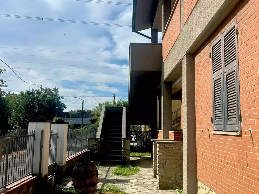 Immagine 14 di Casa bifamiliare in vendita  a Sarzana