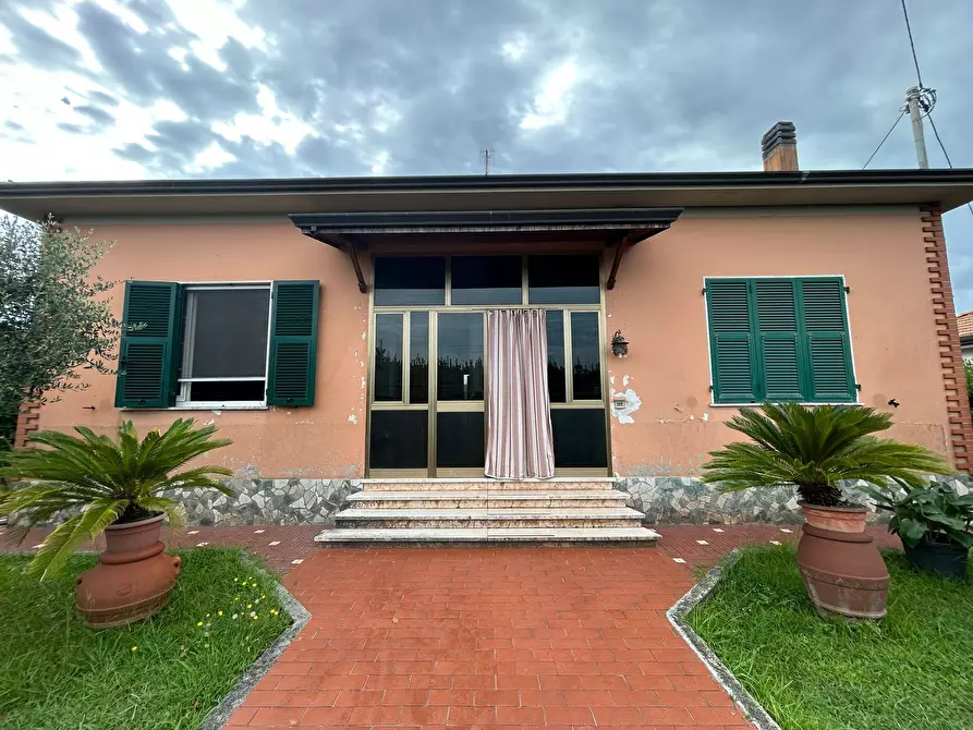 Immagine 3 di Porzione di casa in vendita  a Santo Stefano Di Magra