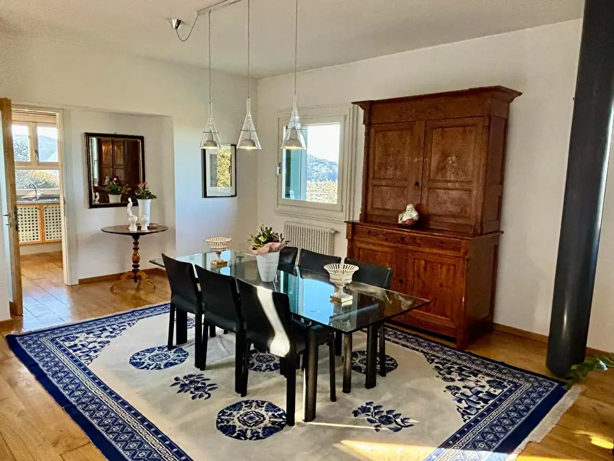 Immagine 33 di Villa in vendita  a Sarzana