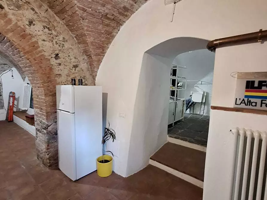 Immagine 10 di Loft/Open space in affitto  in Via Sobborgo Spina 16 a Sarzana