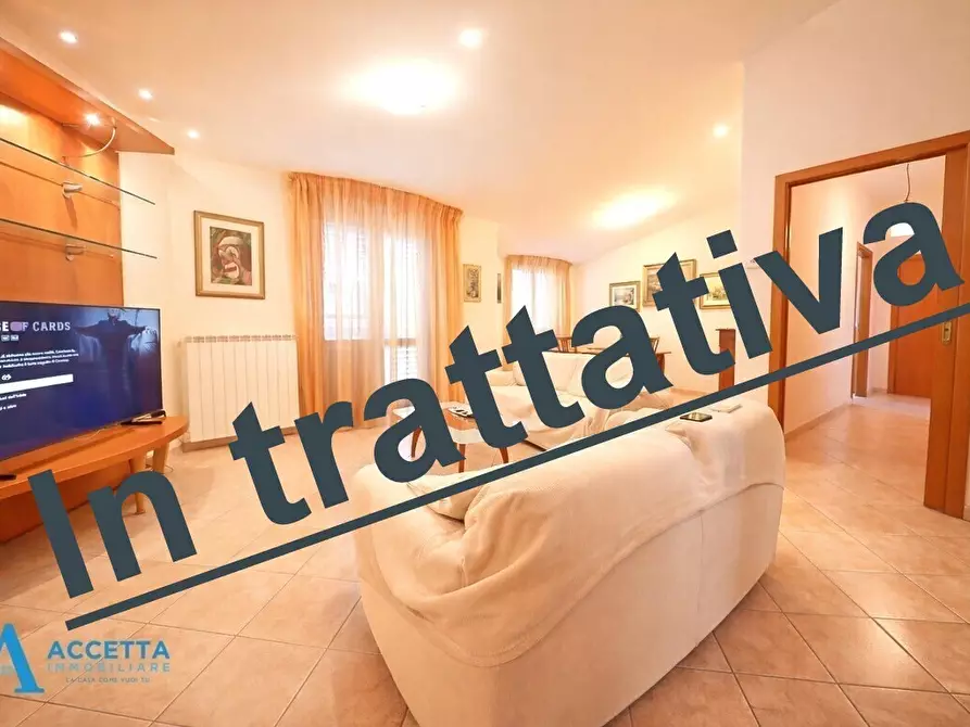 Immagine 1 di Trilocale in vendita  in Via Sciabelle 11 a Taranto