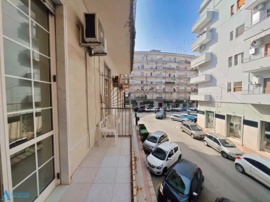Immagine 8 di Monolocale in vendita  in Via Friuli 11 a Taranto