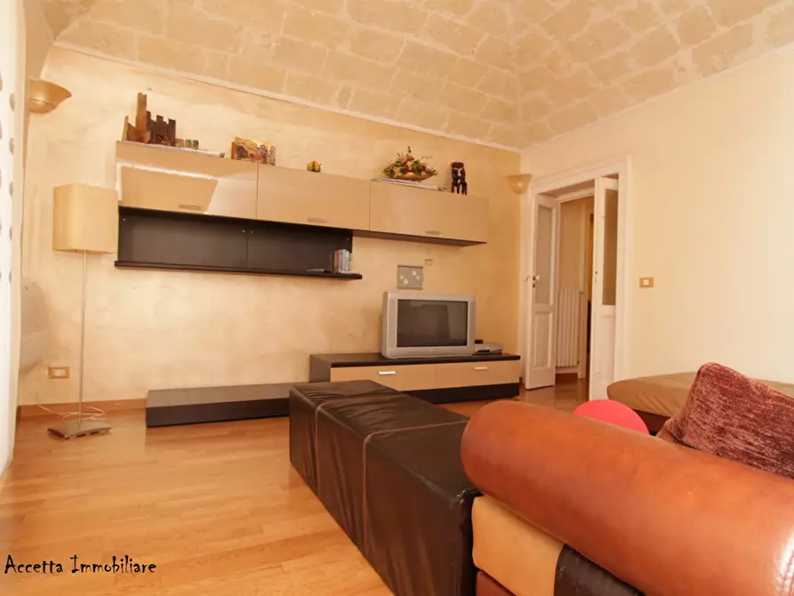 Immagine 14 di Quadrilocale in vendita  in Via Anfiteatro 130 a Taranto