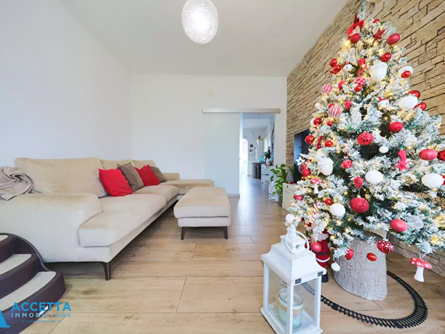 Immagine 16 di Trilocale in vendita  in Corso Italia 370 a Taranto