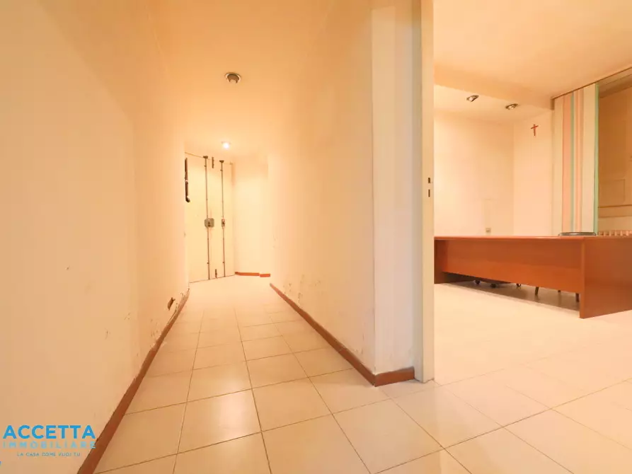 Immagine 16 di Bilocale in vendita  in Via Duca di Genova 63 a Taranto