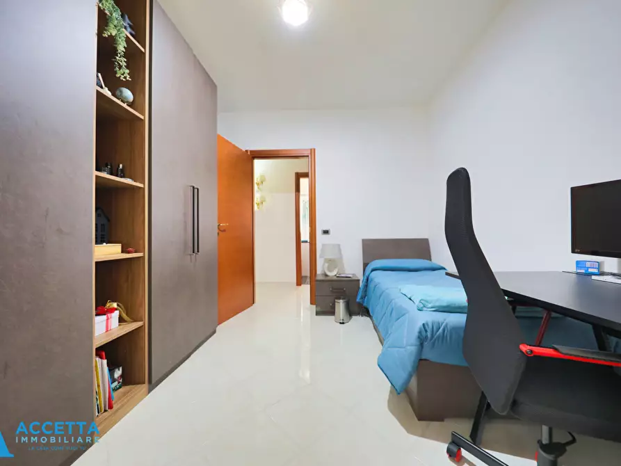 Immagine 17 di Quadrilocale in vendita  in Via Giovanni Borraccino 8 a Taranto