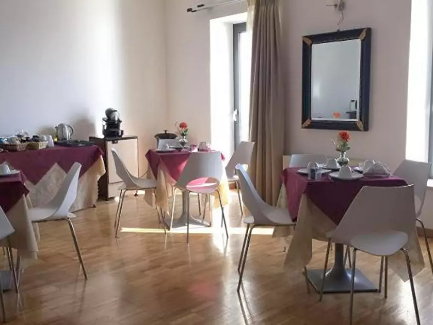 Immagine 11 di Bed & Breakfast in vendita  in Via Giovanni Paisiello 56 a Taranto