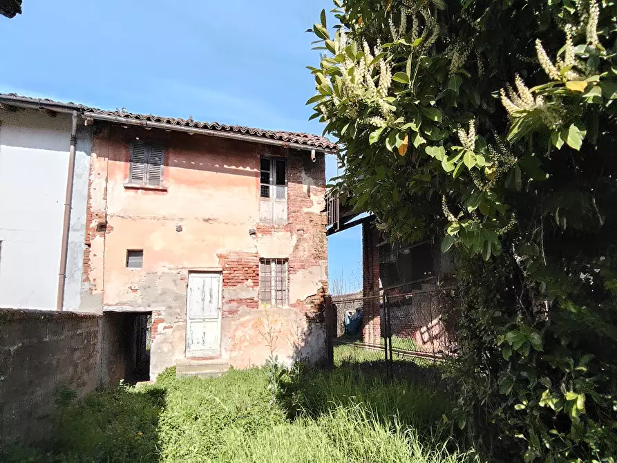 Immagine 11 di Porzione di casa in vendita  in centro a Pieve Porto Morone