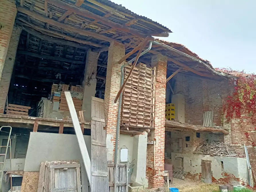 Immagine 5 di Rustico / casale in vendita  in Via Felice Cavallotti a Pieve Porto Morone