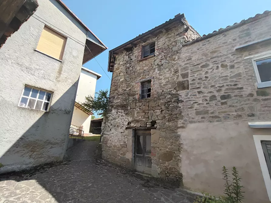 Immagine 23 di Porzione di casa in vendita  in Località Casa Perotti a Alta Val Tidone