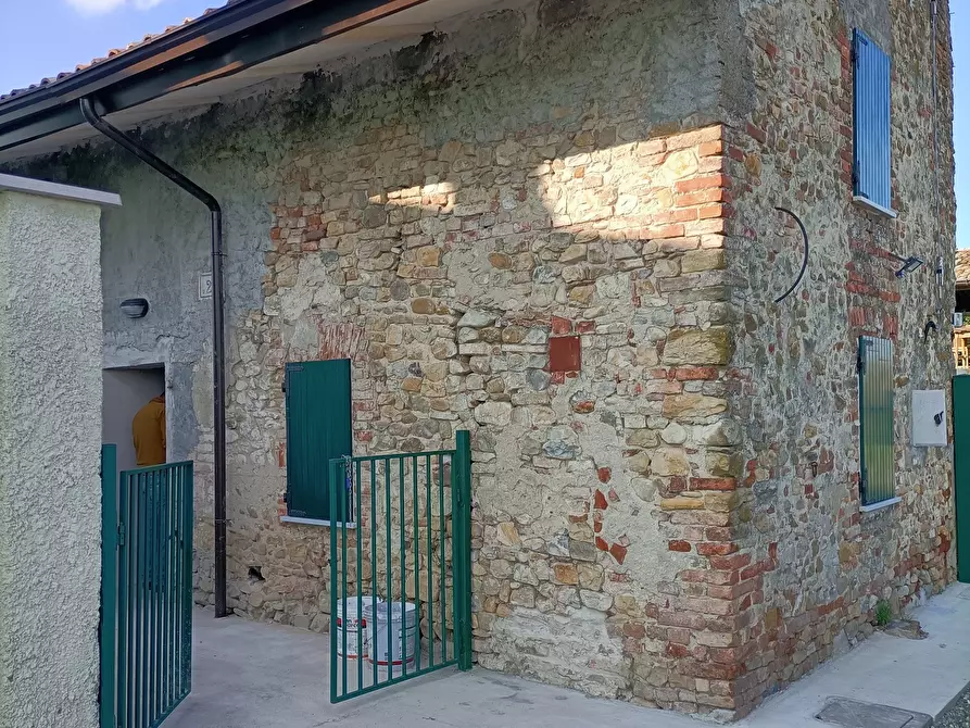 Immagine 1 di Porzione di casa in vendita  in Breno a Borgonovo Val Tidone