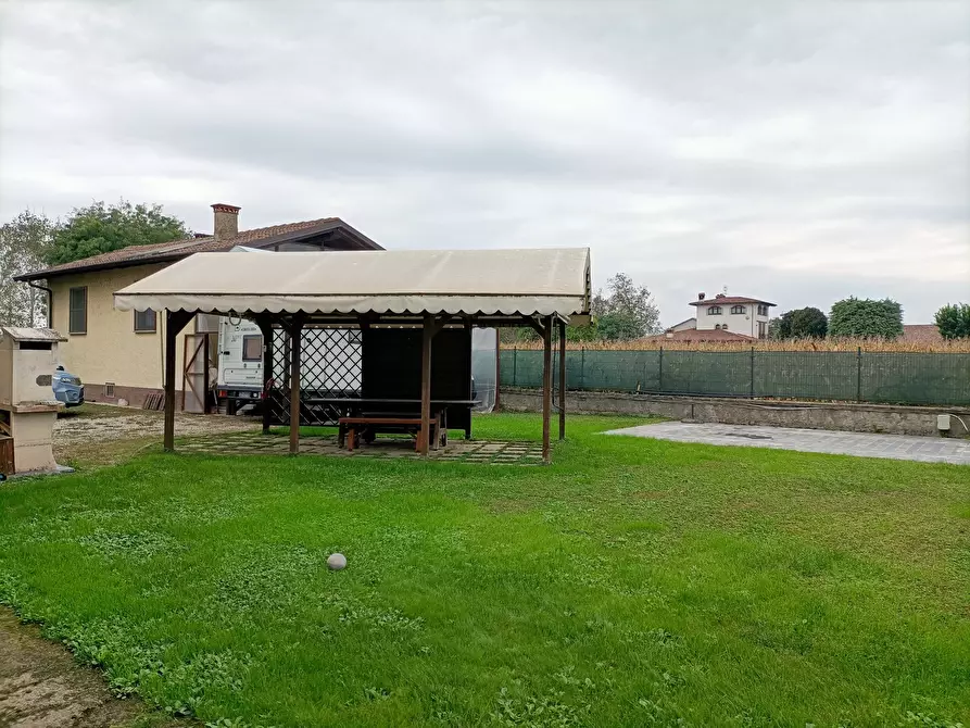 Immagine 45 di Casa indipendente in vendita  in campagna a Monticelli Pavese