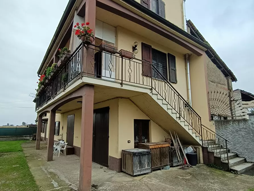Immagine 51 di Casa indipendente in vendita  in campagna a Monticelli Pavese