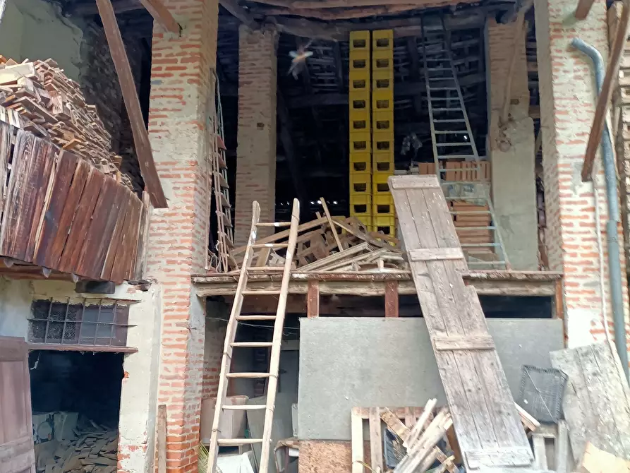 Immagine 29 di Rustico / casale in vendita  in Via Felice Cavallotti a Pieve Porto Morone