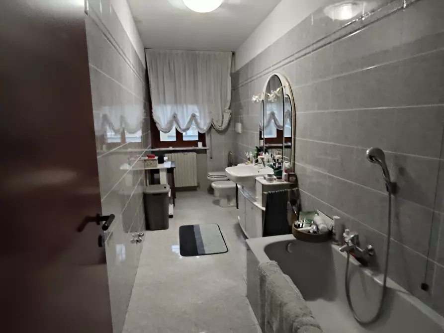 Immagine 15 di Quadrilocale in vendita  in via delle rose a Castel San Giovanni