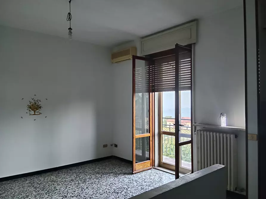 Immagine 2 di Trilocale in affitto  in Via Creta a Ziano Piacentino