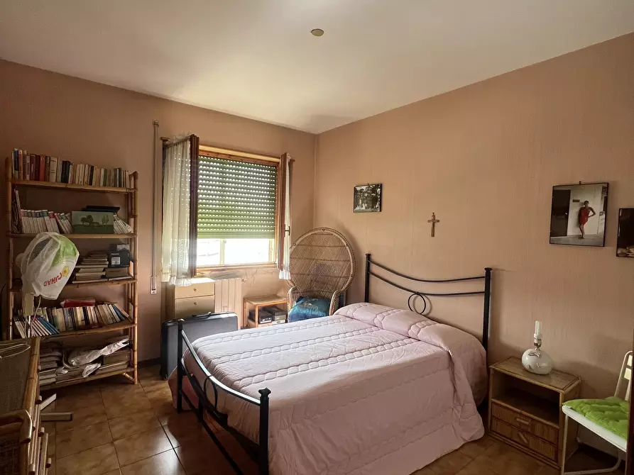 Immagine 8 di Quadrilocale in vendita  in VIA DEGLI ANTAMORO 67 a Roma