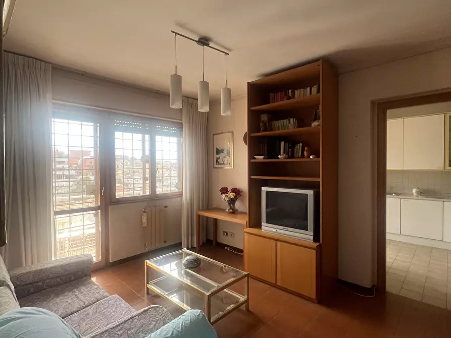 Immagine 14 di Quadrilocale in vendita  in VIA DEGLI ANTAMORO 67 a Roma