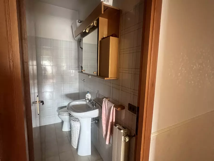 Immagine 19 di Quadrilocale in vendita  in VIA DEGLI ANTAMORO 67 a Roma