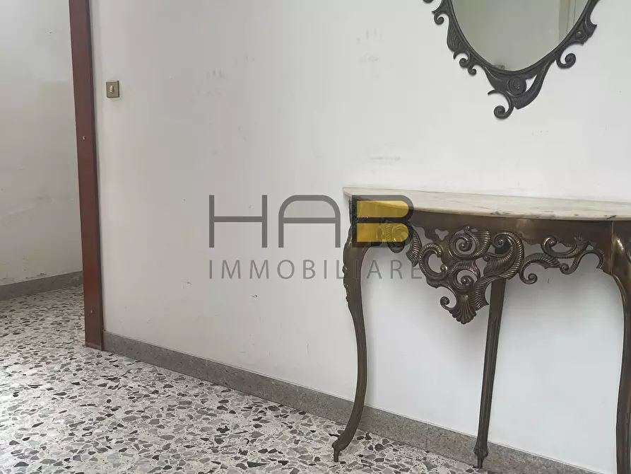 Immagine 5 di Quadrilocale in vendita  in Via Conte Agostino Pepoli a Trapani